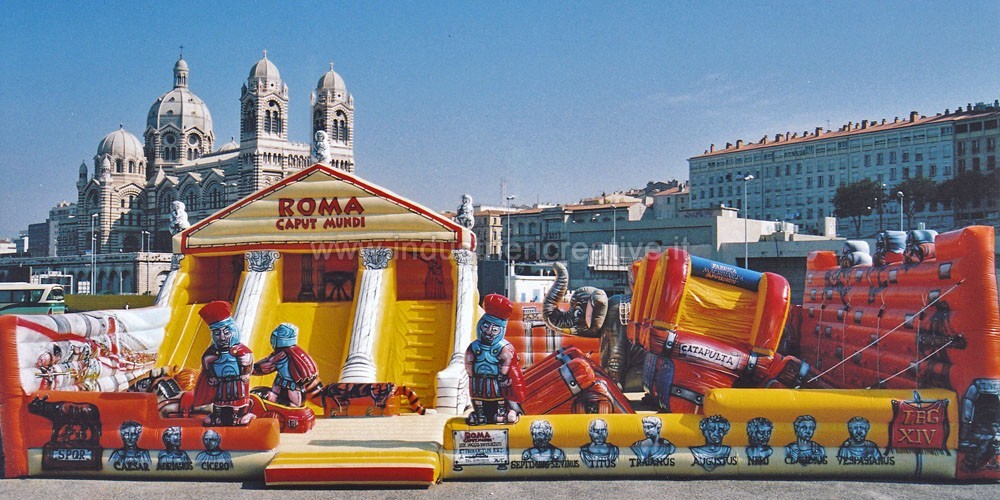Giant inflatable playground manufacturers