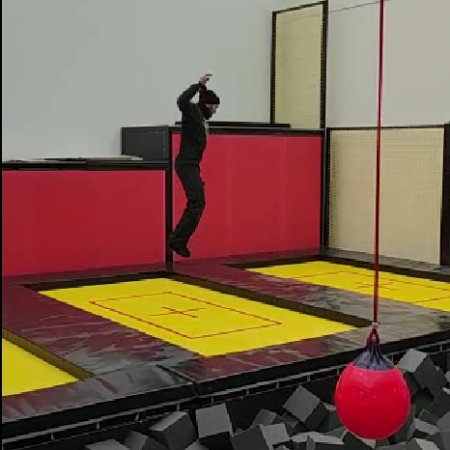 Tower jump trampoline park Space Jump Vicenza