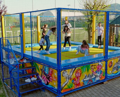 2 sport performance trampolines - Urbania High performance trampolines for children and adults