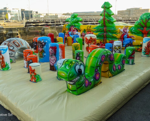 Gioco gonfiabile con birilli - Inflatable with pins