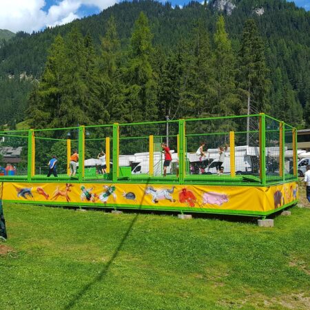 4-places trampoline in Canazei mountains