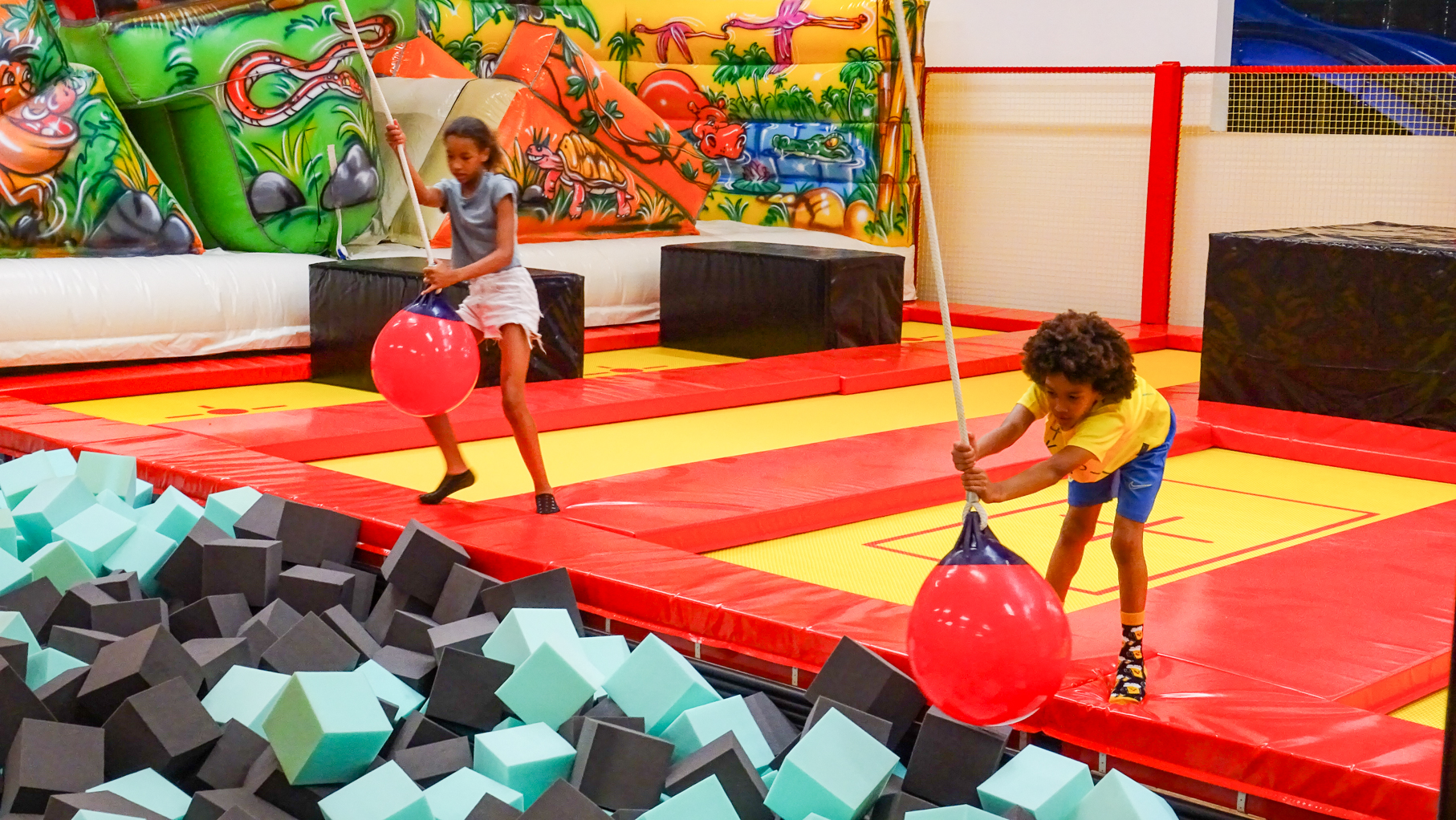 Foam Pit Mini trampoline park Angola-13