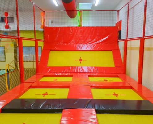 Dodgeball Mini trampoline park Angola-4
