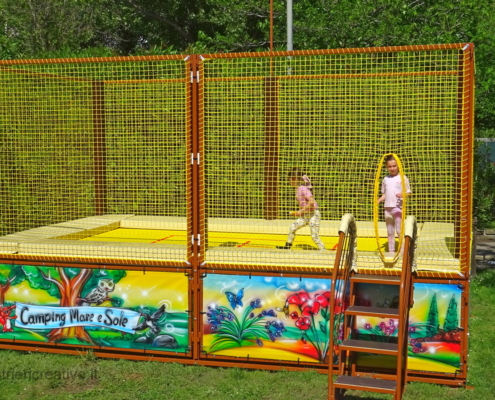 Tappeti elastici professionali per bambini